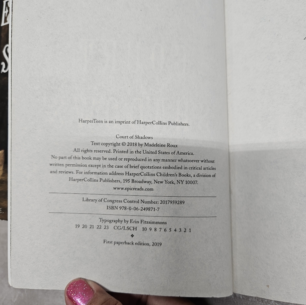 Madeline Roux House of Furies Court of Shadows Tomb of Ancient Novels Set of 3 - Picture 12 of 12